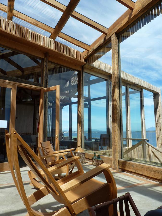Hotel Simple Patagonia Puerto Natales Bagian luar foto